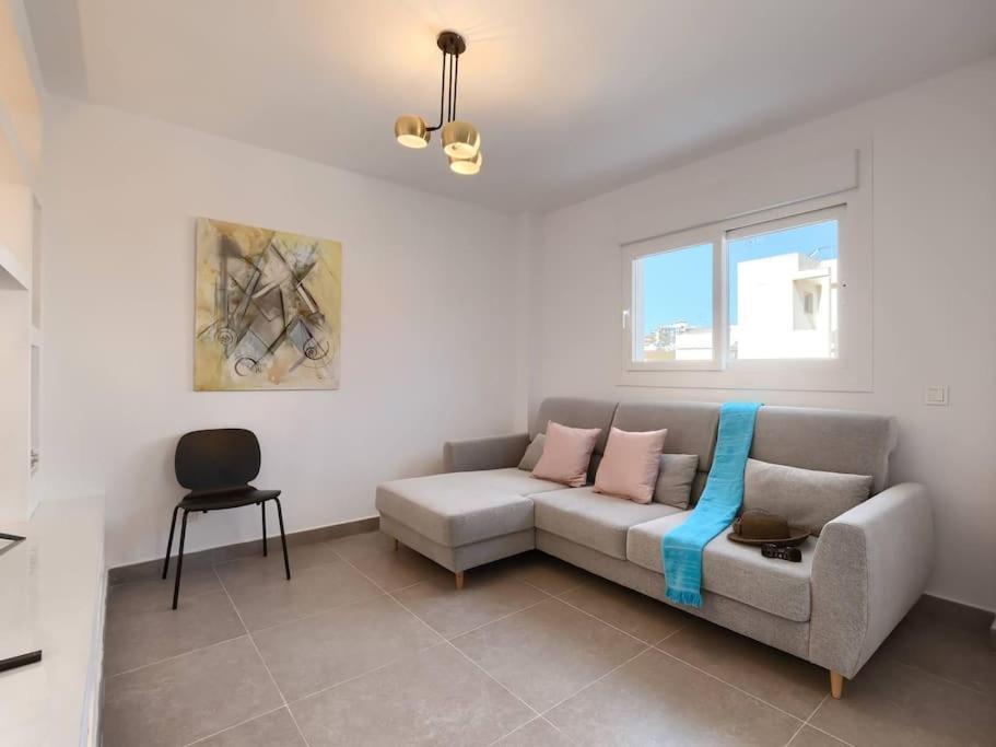 Bonito Apartamento 2 Minutos De La Playa فوينخيرولا المظهر الخارجي الصورة